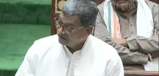 Chhattisgarh News - छत्तीसगढ़ विधानसभा में परीक्षा गड़बड़ी रोकथाम बिल और स्टाफ सिलेक्शन बोर्ड बिल 2026 पास, व्यापम विलय