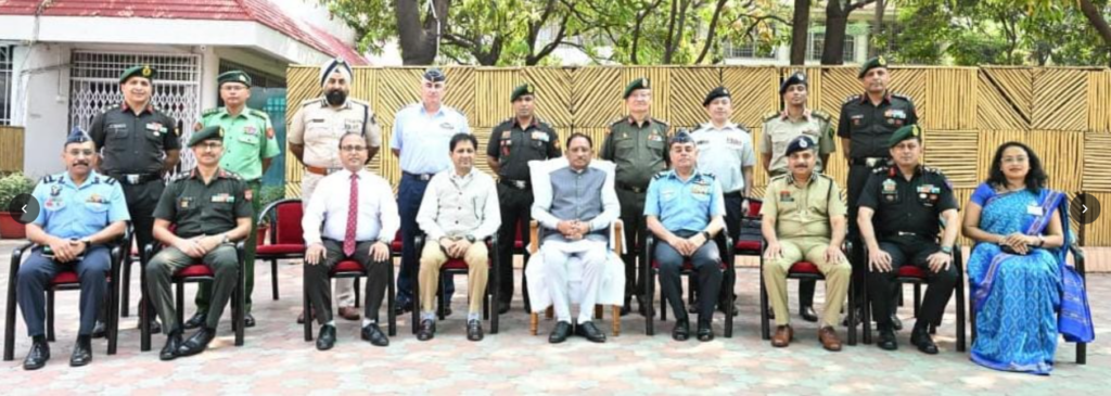 Chhattisgarh News - CM विष्णु देव साय नेशनल डिफेंस कॉलेज NDC अधिकारियों के साथ बैठक