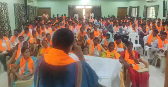 BJP Kondagaon Training 2026 – पं. दीनदयाल उपाध्याय प्रशिक्षण महाअभियान में लता उसेंडी का कार्यकर्ताओं को संबोधन, फॉरेस्ट ऑक्शन हॉल कोंडागांव